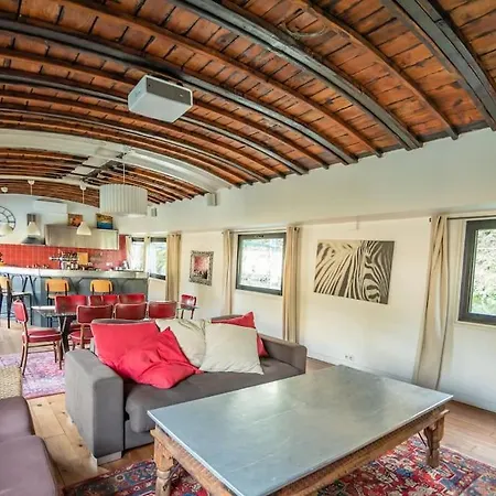 Grande Peniche 4 Ch - 10 Pers -paris - Ile De Puteaux- Terrasses Holiday home