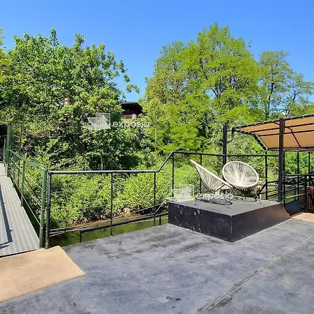 Grande Peniche Climatisee Avec Terrasse - Proche Paris * Puteaux