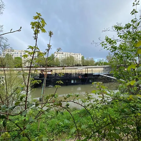 Grande Peniche Climatisee Avec Terrasse - Proche Paris