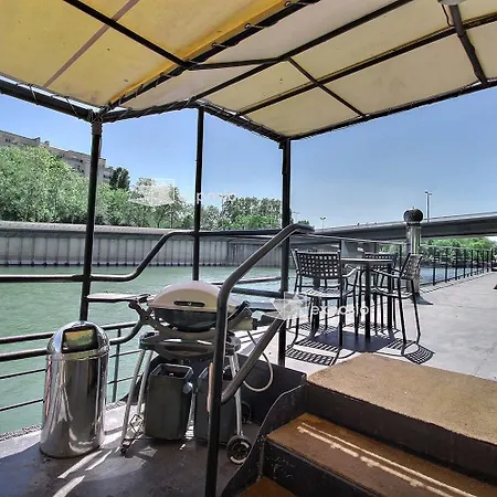 Vakantiehuis Grande Peniche Climatisee Avec Terrasse - Proche Paris *